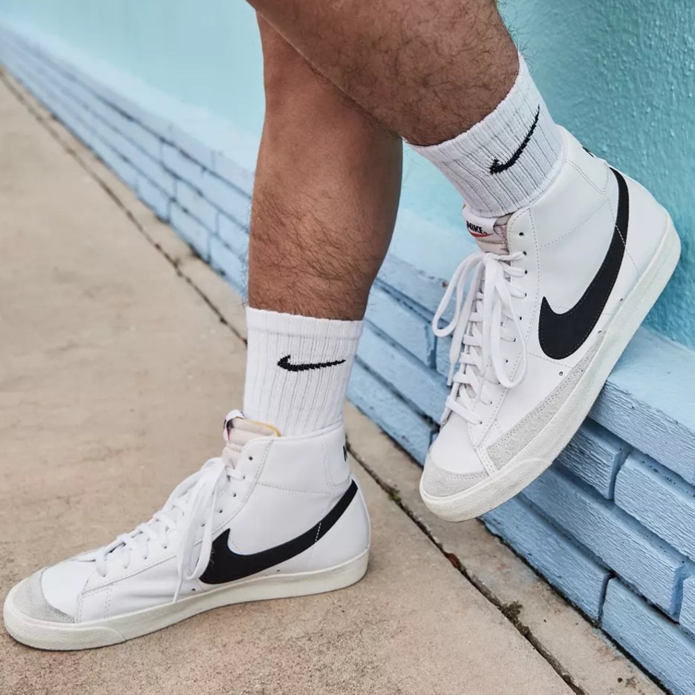 Nike Blazer Mid ‘77 Vintage White Black Gym Shoe - Picture 11 of 14